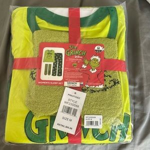 NWT Grinch Pajamas